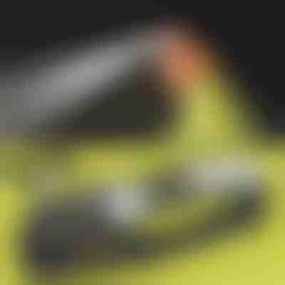 Εξαιρετικά ισχυρός φακός LED με ευρύ γωνία | FLASHFLEX