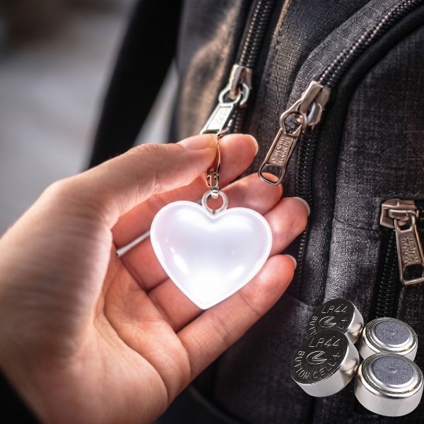 HEARTIGLOLR-768283559-N-77__170426